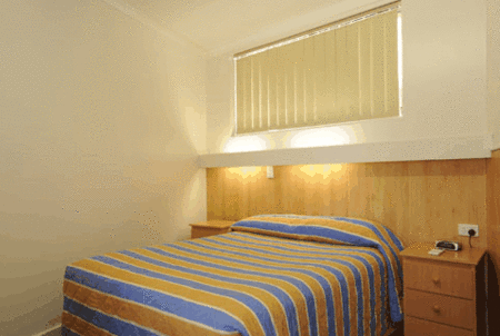 Bamboo Motor Inn - Whitsundays Accommodation 1