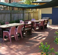 Manly Bunkhouse - Whitsundays Accommodation