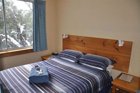 Ripparoo Ski Lodge - Whitsundays Accommodation 1