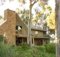 Wildwood Valley - Whitsundays Accommodation