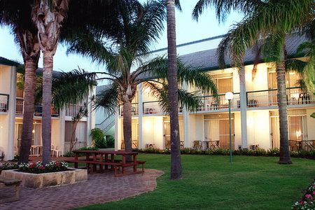 Mandurah Gates Resort - Whitsundays Accommodation 0