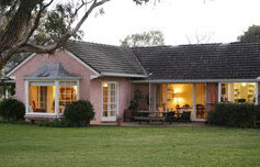 Belltrees Country House - Whitsundays Accommodation 3