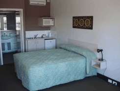 Pinjarra Motel - Whitsundays Accommodation 1