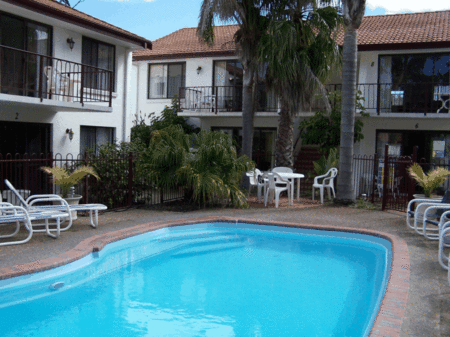 Peninsular Apartments - Whitsundays Accommodation 0