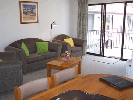 Peninsular Apartments - Whitsundays Accommodation 2