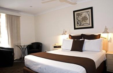 Central Caleula Motor Lodge - Whitsundays Accommodation 3