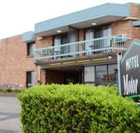 Motel 10 Motor Inn - Whitsundays Accommodation