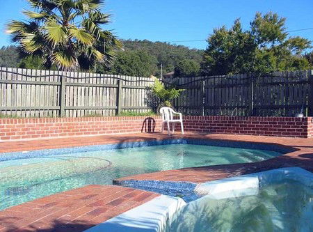 Cobargo Hotel Motel - Whitsundays Accommodation 1