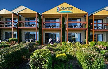 Seaview Motel & Apartments - Whitsundays Accommodation 0
