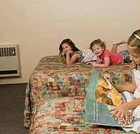 Oriana Motor Inn - Whitsundays Accommodation