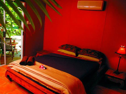 Rum Jungle Bungalows - Whitsundays Accommodation 2