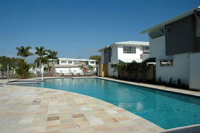Mount Coolum QLD Whitsundays Accommodation