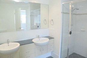 Coolum Villas - Whitsundays Accommodation 5