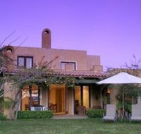 Casabelle Country Guest - Whitsundays Accommodation