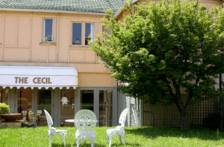 The Cecil Guest House - Whitsundays Accommodation