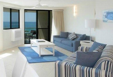 Malibu Mooloolaba - Whitsundays Accommodation 3