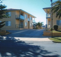 AA Madalena Court Holiday Apartments - Whitsundays Accommodation