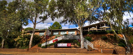 Ponde SA Whitsundays Accommodation