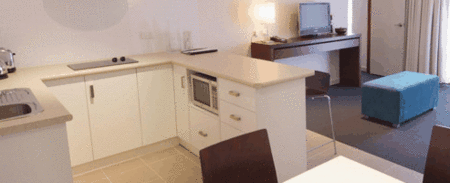 Standpipe Golf Motor Inn - Whitsundays Accommodation