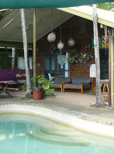 Backpackers By The Bay - Whitsundays Accommodation 1