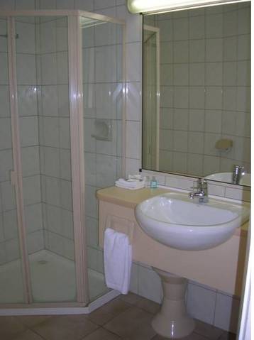 Peninsula Motor Inn And Tyabb Fly Inn - Whitsundays Accommodation 5