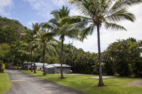 Lake Placid Tourist Park - Whitsundays Accommodation 2