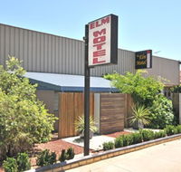 The Elm Motel - Whitsundays Accommodation