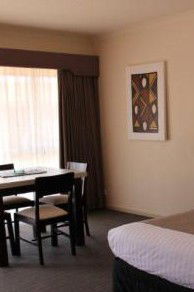  Werribee Park Motor Inn - Whitsundays Accommodation 3