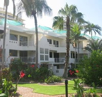 Camargue Beachfront Apartments - Whitsundays Accommodation
