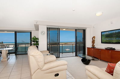 Windward Passage, Golden Beach - Whitsundays Accommodation 10