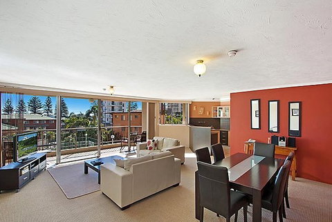 Rainbow Commodore Holiday Apartments - Whitsundays Accommodation 5