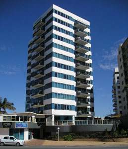 Beachfront Towers - Whitsundays Accommodation 6