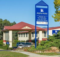 Alpha Hotel Canberra - Whitsundays Accommodation