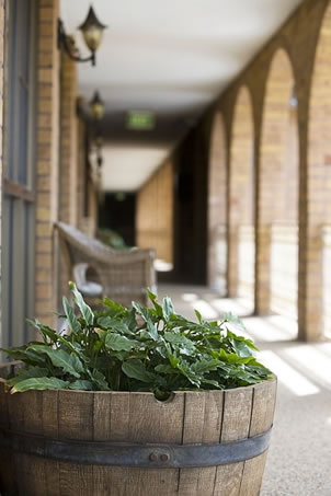 Cumberland Motor Inn - Whitsundays Accommodation 4