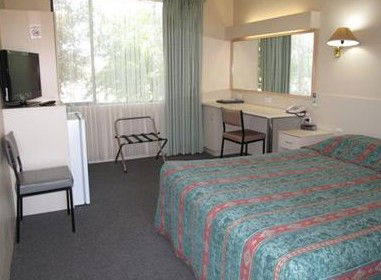 Lake Wyangan ACT Whitsundays Accommodation