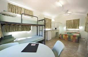 Knotts Crossing Resort - Whitsundays Accommodation 1
