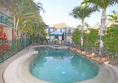 Coolum Beach Getaway Resort - Whitsundays Accommodation 1