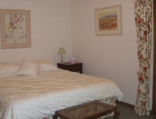 Nthaba Cottage - Whitsundays Accommodation 1