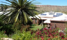 Nthaba Cottage - Whitsundays Accommodation 2
