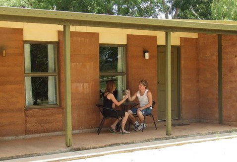 Territory Manor - Whitsundays Accommodation 2