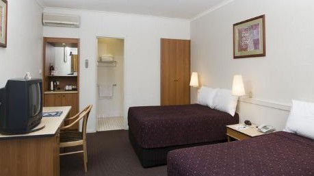 Alice Springs Resort - Whitsundays Accommodation 4