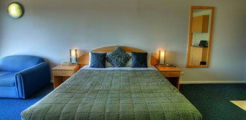 Harbour View Motel - Whitsundays Accommodation 1