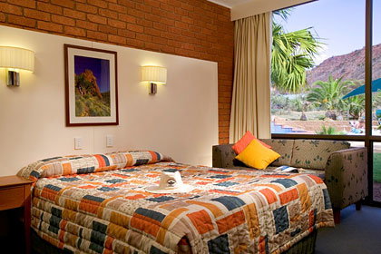 Alice In The Territory - Whitsundays Accommodation 3