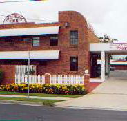 Aspley Pioneer Motel - Whitsundays Accommodation