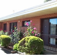 Court House Hotel Motel - Whitsundays Accommodation