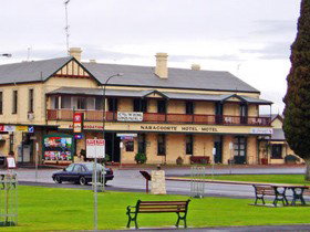 Naracoorte Hotel/Motel - Whitsundays Accommodation 0