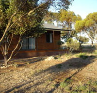 Lyrabendi Farmstay