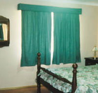 Oxley Farm - Whitsundays Accommodation