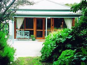 Ruby's Robe Cottage - Whitsundays Accommodation 0