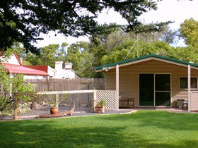 Allendale East SA Whitsundays Accommodation